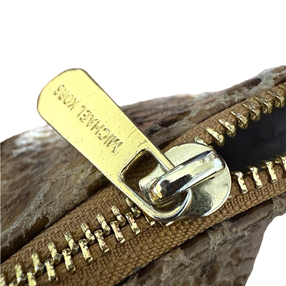 Michael Kors Jet Set Marigold Leather Top Zip Tote - Picture 4 of 10